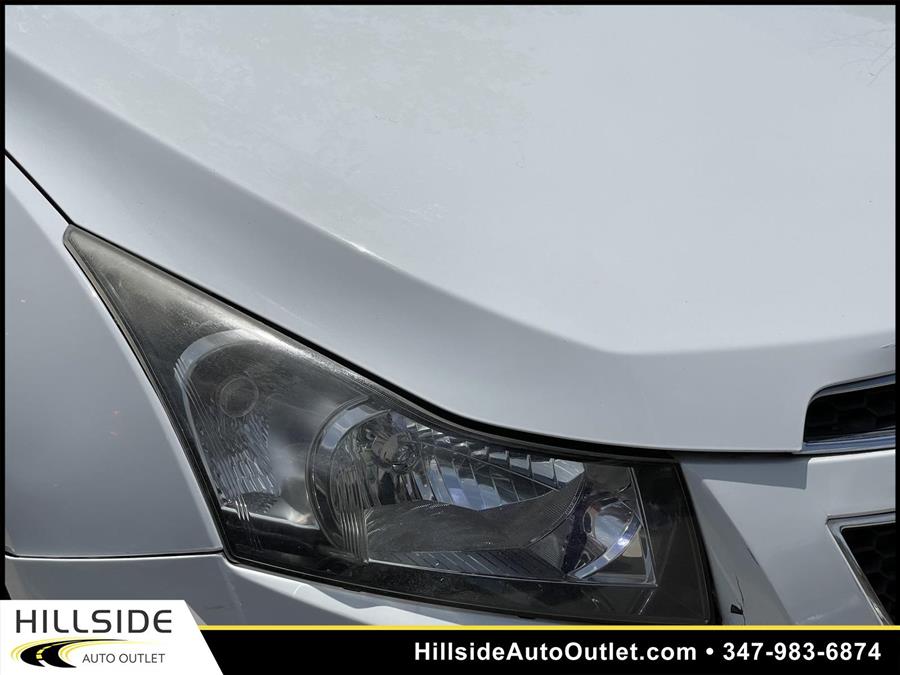 Used Chevrolet Cruze 2LT 2011 | Hillside Auto Outlet. Jamaica, New York Used Chevrolet Cruze 2LT 2011 | Hillside Auto Outlet. Jamaica, New York