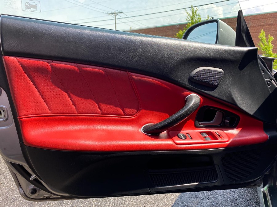 Used Honda S2000 2dr Conv 2004 | RT Auto Center LLC. Newark, New Jersey Used Honda S2000 2dr Conv 2004 | RT Auto Center LLC. Newark, New Jersey