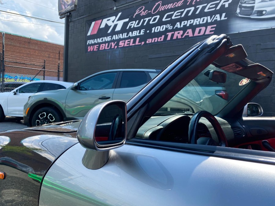 Used Honda S2000 2dr Conv 2004 | RT Auto Center LLC. Newark, New Jersey Used Honda S2000 2dr Conv 2004 | RT Auto Center LLC. Newark, New Jersey