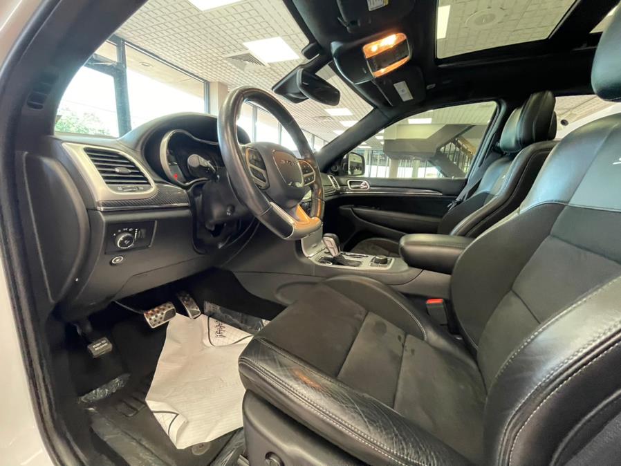 Used Jeep Grand Cherokee SRT 4x4 2019 | Power Motors East. Massapequa Park, New York Used Jeep Grand Cherokee SRT 4x4 2019 | Power Motors East. Massapequa Park, New York