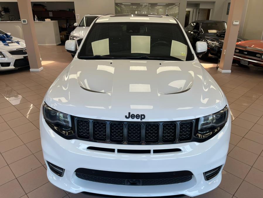 Used Jeep Grand Cherokee SRT 4x4 2019 | Power Motors East. Massapequa Park, New York Used Jeep Grand Cherokee SRT 4x4 2019 | Power Motors East. Massapequa Park, New York