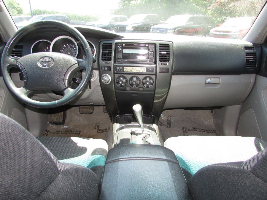 Used Toyota 4Runner 4dr SR5 Sport V6 Auto 4WD 2006 | United Auto Sales of E Windsor, Inc. East Windsor, Connecticut Used Toyota 4Runner 4dr SR5 Sport V6 Auto 4WD 2006 | United Auto Sales of E Windsor, Inc. East Windsor, Connecticut