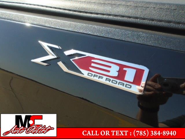 2020 GMC Sierra 1500 4WD Crew Cab 147" SLT, available for sale in Colby, Kansas | M C Auto Outlet Inc. Colby, Kansas 2020 GMC Sierra 1500 4WD Crew Cab 147" SLT, available for sale in Colby, Kansas | M C Auto Outlet Inc. Colby, Kansas