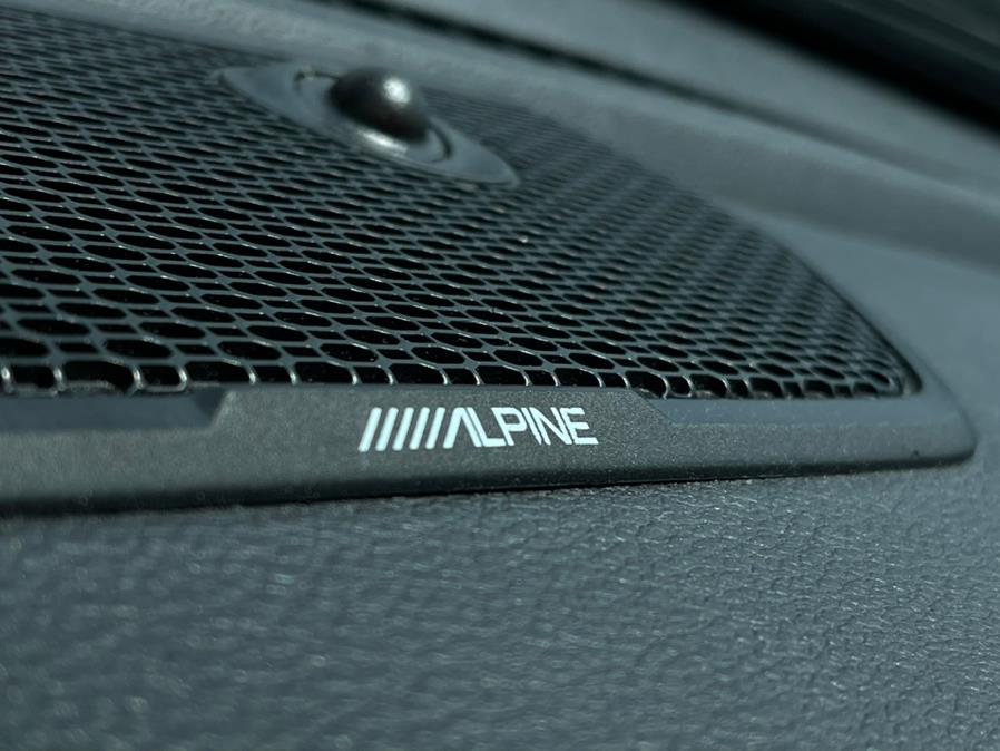 Used Ram 1500 Laramie 4x4 Crew Cab 6''4" Box 2019 | Champion Auto Hillside. Hillside, New Jersey Used Ram 1500 Laramie 4x4 Crew Cab 6''4" Box 2019 | Champion Auto Hillside. Hillside, New Jersey