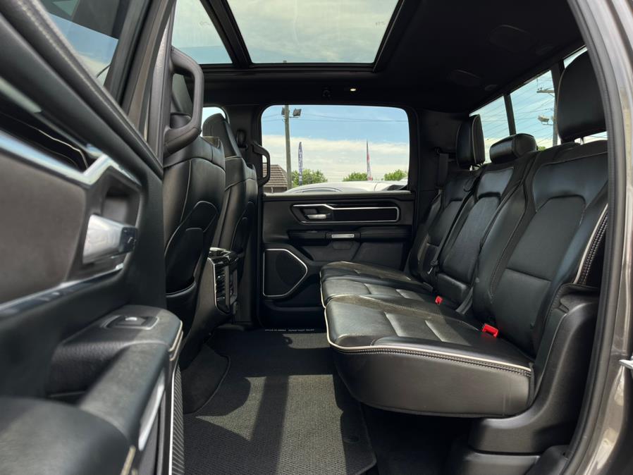 Used Ram 1500 Laramie 4x4 Crew Cab 6''4" Box 2019 | Champion Auto Hillside. Hillside, New Jersey Used Ram 1500 Laramie 4x4 Crew Cab 6''4" Box 2019 | Champion Auto Hillside. Hillside, New Jersey