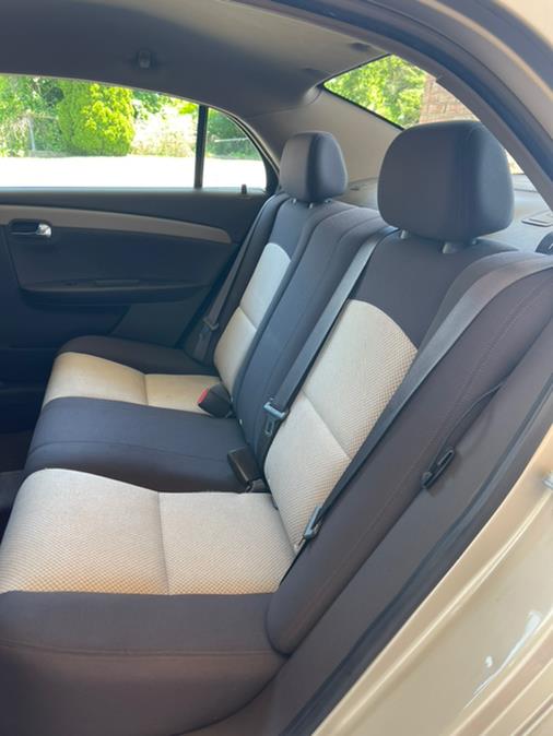 2009 Chevrolet Malibu 4dr Sdn LS w/1LS, available for sale in New Britain, Connecticut | Supreme Automotive. New Britain, Connecticut 2009 Chevrolet Malibu 4dr Sdn LS w/1LS, available for sale in New Britain, Connecticut | Supreme Automotive. New Britain, Connecticut