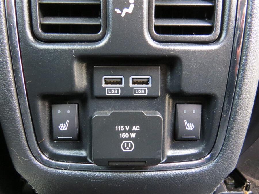 Used Jeep Grand Cherokee Limited 4x4 4dr SUV 2015 | Lake City Exports Inc. Auburn, Maine Used Jeep Grand Cherokee Limited 4x4 4dr SUV 2015 | Lake City Exports Inc. Auburn, Maine