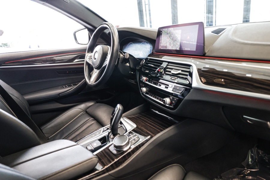 2019 BMW 5 Series M550i xDrive Sedan, available for sale in ELMONT, New York | 26 Motors Long Island. ELMONT, New York 2019 BMW 5 Series M550i xDrive Sedan, available for sale in ELMONT, New York | 26 Motors Long Island. ELMONT, New York