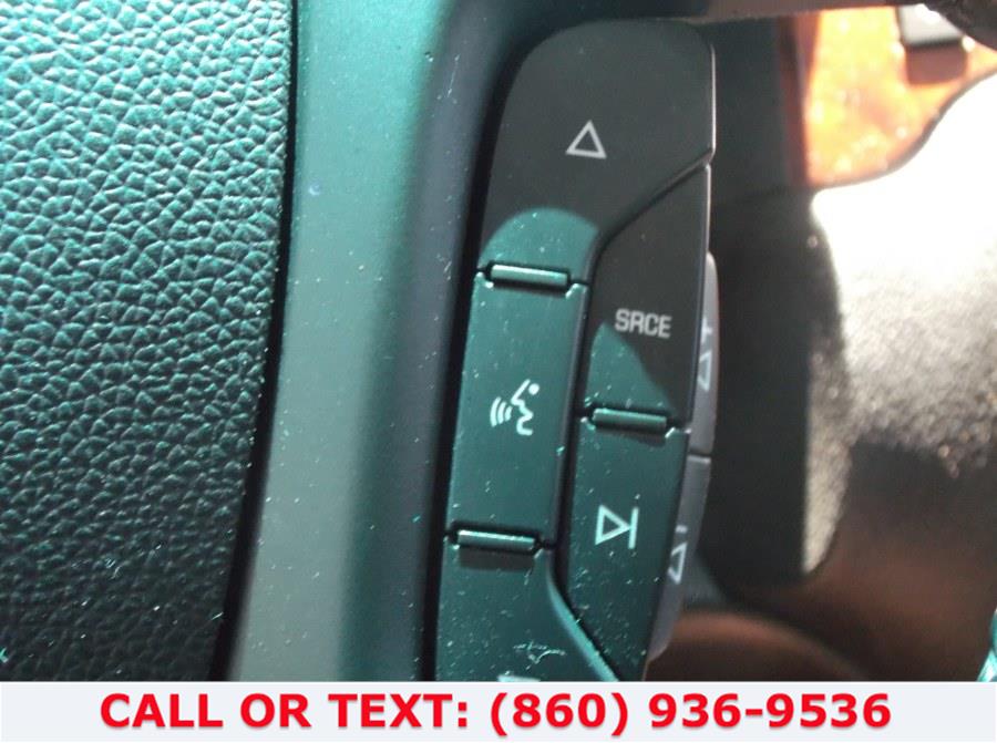 Used Chevrolet Tahoe 4WD 4dr 1500 LTZ 2008 | Lee Motors Sales Inc. Hartford, Connecticut Used Chevrolet Tahoe 4WD 4dr 1500 LTZ 2008 | Lee Motors Sales Inc. Hartford, Connecticut