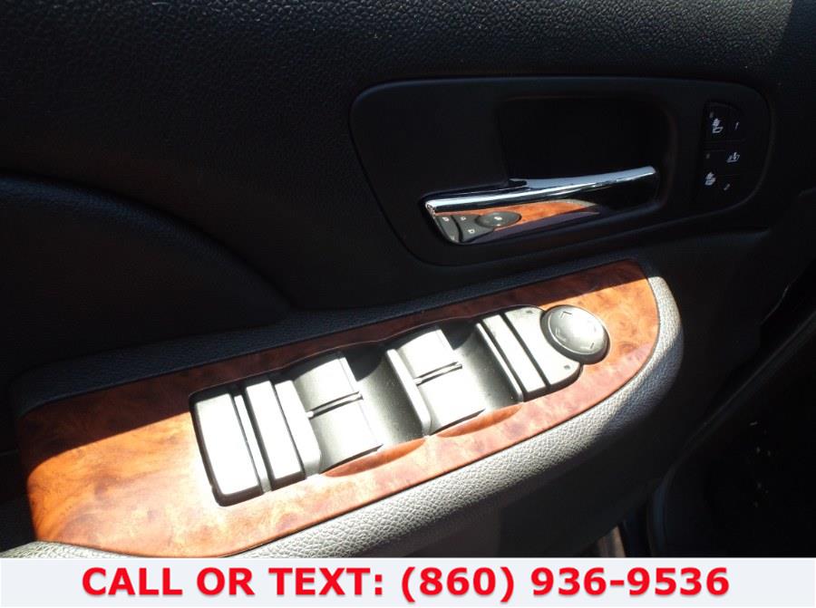 Used Chevrolet Tahoe 4WD 4dr 1500 LTZ 2008 | Lee Motors Sales Inc. Hartford, Connecticut Used Chevrolet Tahoe 4WD 4dr 1500 LTZ 2008 | Lee Motors Sales Inc. Hartford, Connecticut