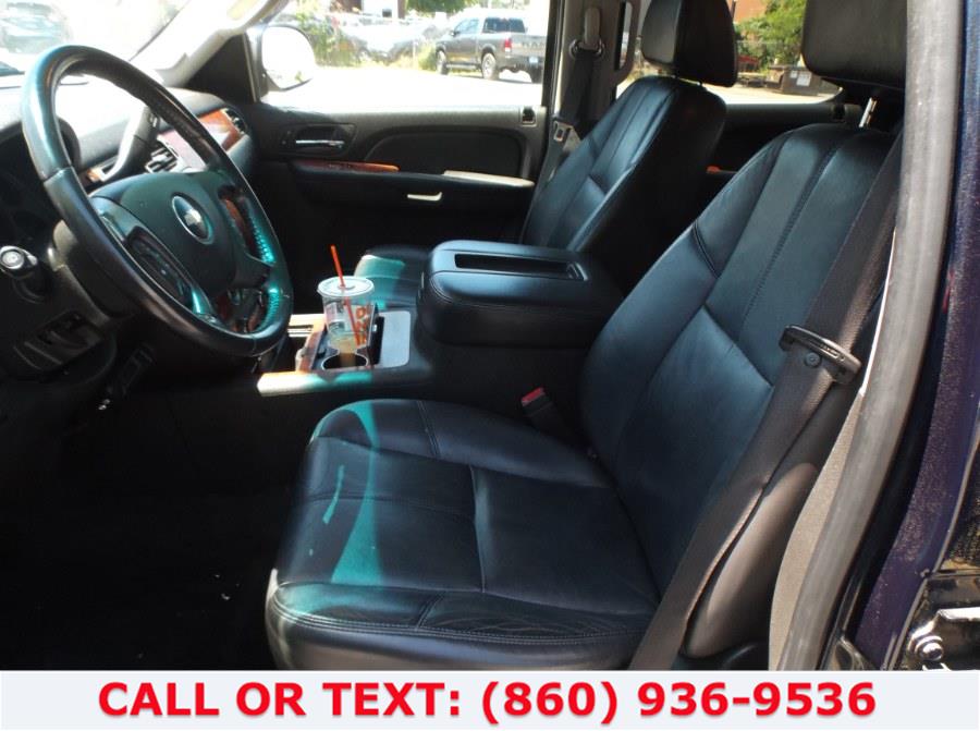 Used Chevrolet Tahoe 4WD 4dr 1500 LTZ 2008 | Lee Motors Sales Inc. Hartford, Connecticut Used Chevrolet Tahoe 4WD 4dr 1500 LTZ 2008 | Lee Motors Sales Inc. Hartford, Connecticut