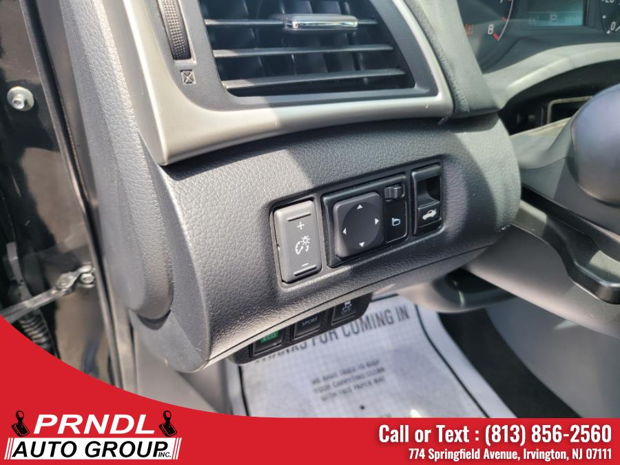 Used Nissan Sentra SR CVT 2017 | PRNDL Auto Group. Irvington, New Jersey Used Nissan Sentra SR CVT 2017 | PRNDL Auto Group. Irvington, New Jersey