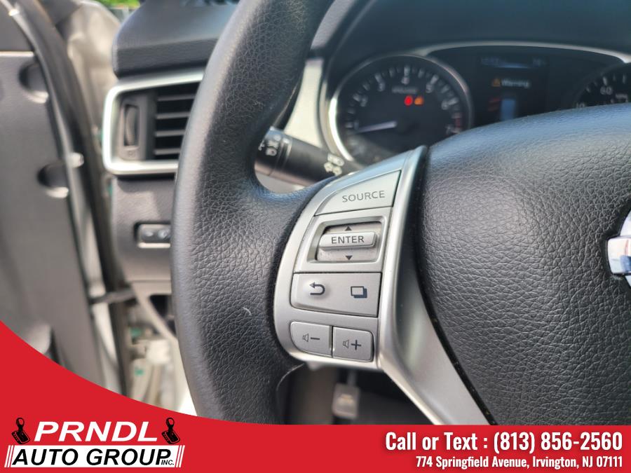 Used Nissan Rogue AWD 4dr SV 2016 | PRNDL Auto Group. Irvington, New Jersey Used Nissan Rogue AWD 4dr SV 2016 | PRNDL Auto Group. Irvington, New Jersey