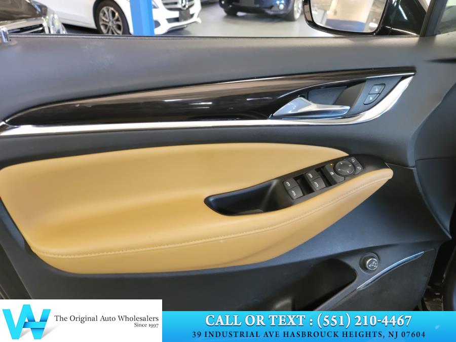2018 Buick Enclave AWD 4dr Essence, available for sale in Lodi, New Jersey | AW Auto & Truck Wholesalers, Inc. Lodi, New Jersey 2018 Buick Enclave AWD 4dr Essence, available for sale in Lodi, New Jersey | AW Auto & Truck Wholesalers, Inc. Lodi, New Jersey