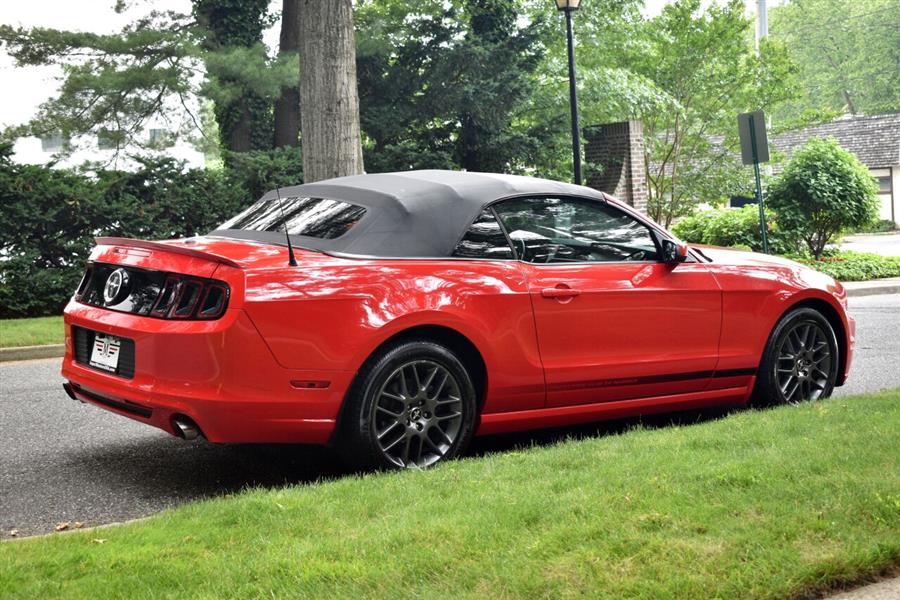 Used Ford Mustang V6 2dr Convertible 2014 | Camy Cars. Great Neck, New York Used Ford Mustang V6 2dr Convertible 2014 | Camy Cars. Great Neck, New York