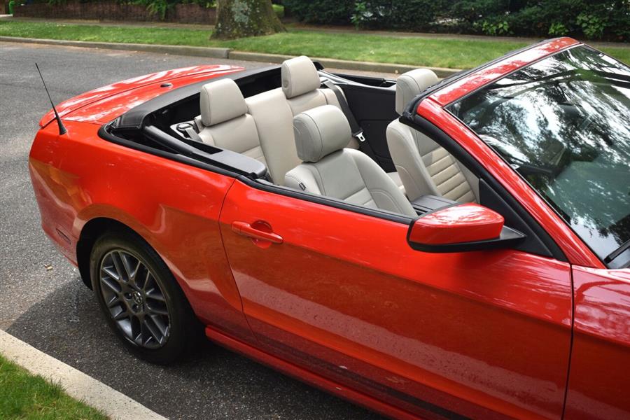 Used Ford Mustang V6 2dr Convertible 2014 | Camy Cars. Great Neck, New York Used Ford Mustang V6 2dr Convertible 2014 | Camy Cars. Great Neck, New York