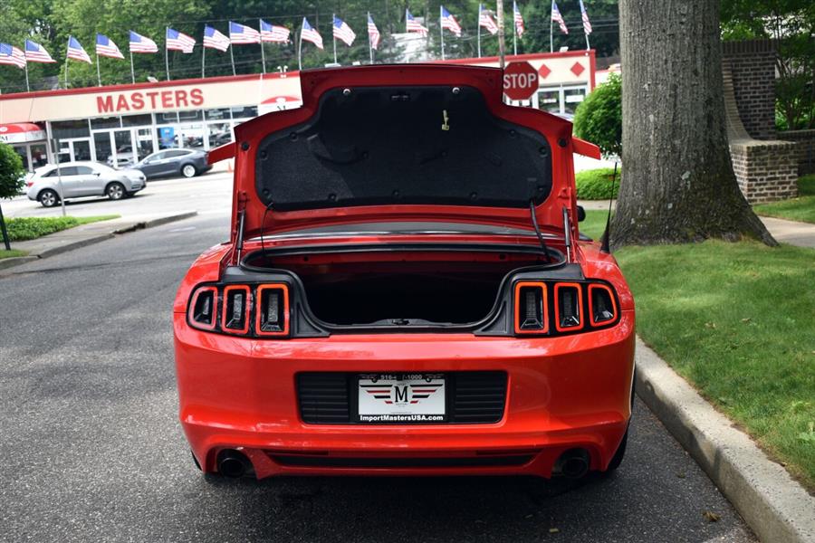Used Ford Mustang V6 2dr Convertible 2014 | Camy Cars. Great Neck, New York Used Ford Mustang V6 2dr Convertible 2014 | Camy Cars. Great Neck, New York