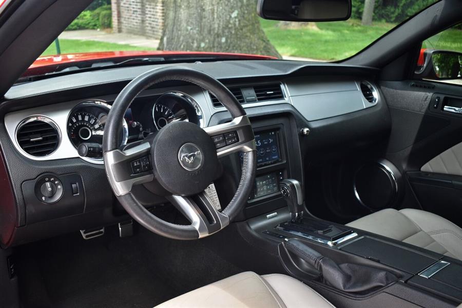 Used Ford Mustang V6 2dr Convertible 2014 | Camy Cars. Great Neck, New York Used Ford Mustang V6 2dr Convertible 2014 | Camy Cars. Great Neck, New York