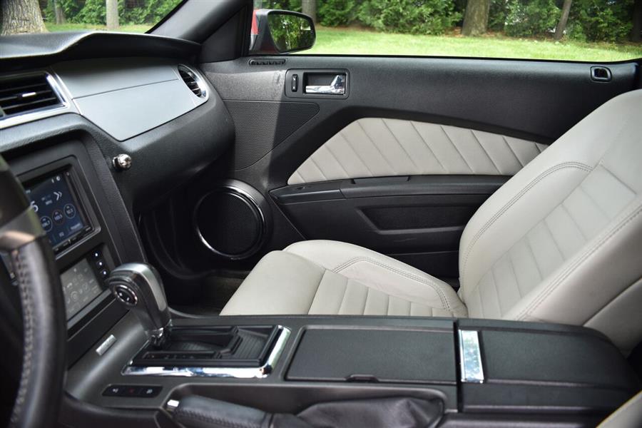 Used Ford Mustang V6 2dr Convertible 2014 | Camy Cars. Great Neck, New York Used Ford Mustang V6 2dr Convertible 2014 | Camy Cars. Great Neck, New York