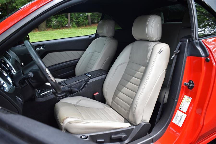 Used Ford Mustang V6 2dr Convertible 2014 | Camy Cars. Great Neck, New York Used Ford Mustang V6 2dr Convertible 2014 | Camy Cars. Great Neck, New York