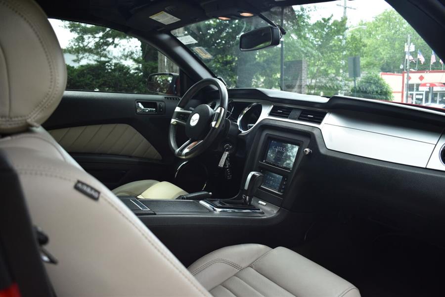 Used Ford Mustang V6 2dr Convertible 2014 | Camy Cars. Great Neck, New York Used Ford Mustang V6 2dr Convertible 2014 | Camy Cars. Great Neck, New York