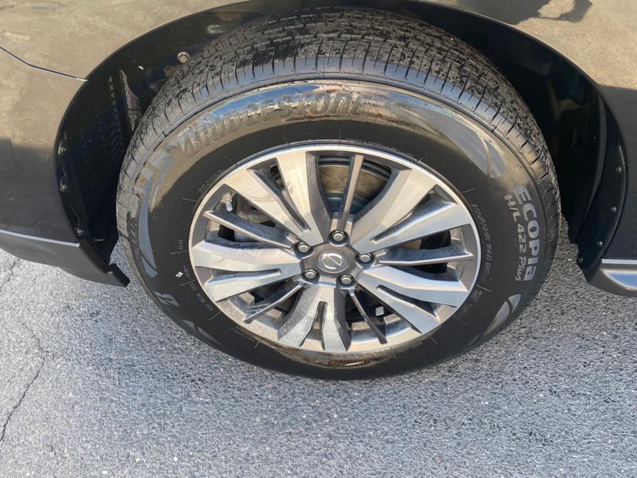2018 Nissan Pathfinder 4x4 SV, available for sale in Hartford, Connecticut | VEB Auto Sales. Hartford, Connecticut 2018 Nissan Pathfinder 4x4 SV, available for sale in Hartford, Connecticut | VEB Auto Sales. Hartford, Connecticut