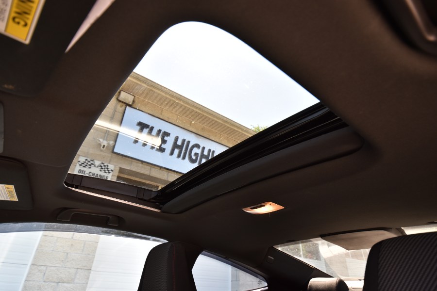 2019 Honda Civic Si Coupe Manual, available for sale in Waterbury, Connecticut | Highline Car Connection. Waterbury, Connecticut 2019 Honda Civic Si Coupe Manual, available for sale in Waterbury, Connecticut | Highline Car Connection. Waterbury, Connecticut