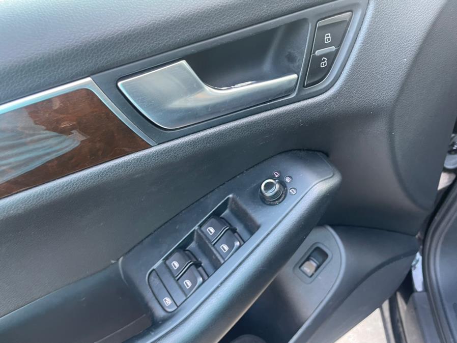 Used Audi Q5 quattro 4dr 2.0T Premium 2011 | Sylhet Motors Inc.. Jamaica, New York Used Audi Q5 quattro 4dr 2.0T Premium 2011 | Sylhet Motors Inc.. Jamaica, New York