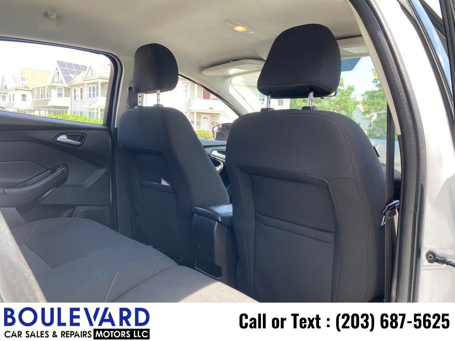 2016 Ford Focus SE Hatchback 4D, available for sale in New Haven, Connecticut | Boulevard Motors LLC. New Haven, Connecticut 2016 Ford Focus SE Hatchback 4D, available for sale in New Haven, Connecticut | Boulevard Motors LLC. New Haven, Connecticut