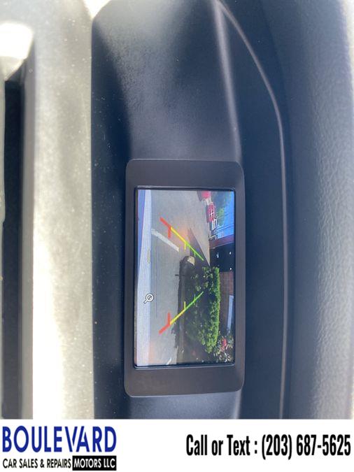 2016 Ford Focus SE Hatchback 4D, available for sale in New Haven, Connecticut | Boulevard Motors LLC. New Haven, Connecticut 2016 Ford Focus SE Hatchback 4D, available for sale in New Haven, Connecticut | Boulevard Motors LLC. New Haven, Connecticut