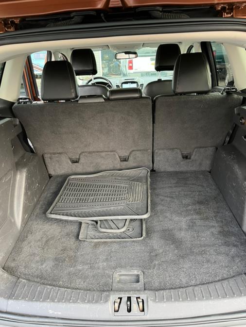 Used Ford Escape Titanium 4WD 2017 | Chris's Auto Clinic. Plainville, Connecticut Used Ford Escape Titanium 4WD 2017 | Chris's Auto Clinic. Plainville, Connecticut