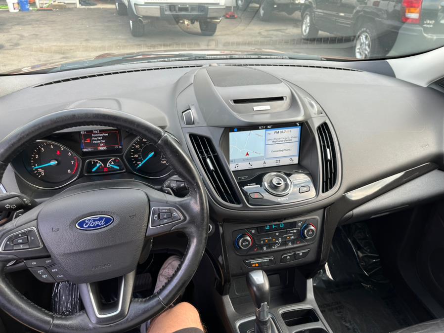 Used Ford Escape Titanium 4WD 2017 | Chris's Auto Clinic. Plainville, Connecticut Used Ford Escape Titanium 4WD 2017 | Chris's Auto Clinic. Plainville, Connecticut