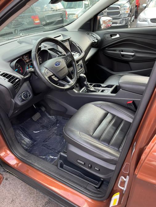 Used Ford Escape Titanium 4WD 2017 | Chris's Auto Clinic. Plainville, Connecticut Used Ford Escape Titanium 4WD 2017 | Chris's Auto Clinic. Plainville, Connecticut