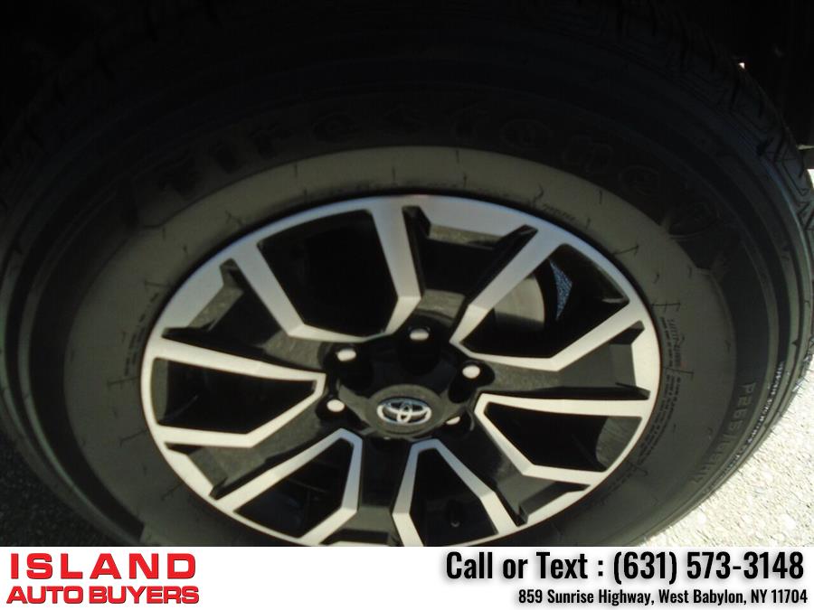 Used Toyota Tacoma TRD Sport 4x4 4dr Double Cab 5.0 ft SB 6A 2020 | Island Auto Buyers. West Babylon, New York Used Toyota Tacoma TRD Sport 4x4 4dr Double Cab 5.0 ft SB 6A 2020 | Island Auto Buyers. West Babylon, New York