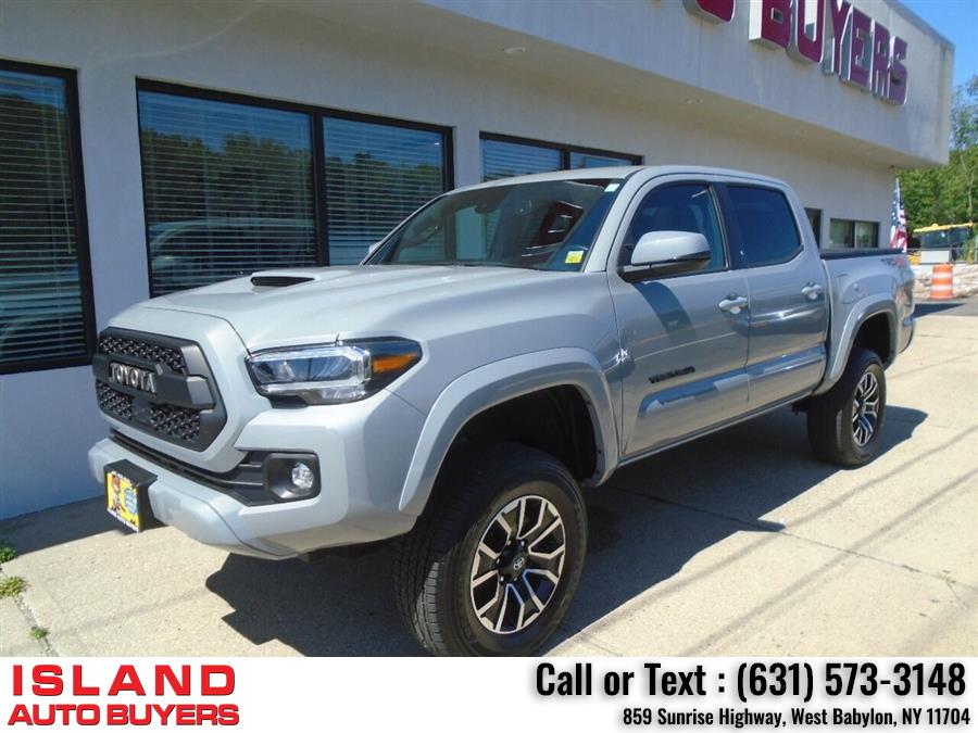 Used Toyota Tacoma TRD Sport 4x4 4dr Double Cab 5.0 ft SB 6A 2020 | Island Auto Buyers. West Babylon, New York