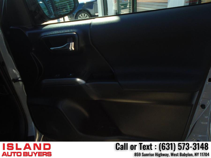 Used Toyota Tacoma TRD Sport 4x4 4dr Double Cab 5.0 ft SB 6A 2020 | Island Auto Buyers. West Babylon, New York Used Toyota Tacoma TRD Sport 4x4 4dr Double Cab 5.0 ft SB 6A 2020 | Island Auto Buyers. West Babylon, New York
