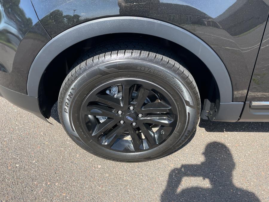 2015 Ford Explorer 4WD 4dr XLT, available for sale in Hartford, Connecticut | Lex Autos LLC. Hartford, Connecticut 2015 Ford Explorer 4WD 4dr XLT, available for sale in Hartford, Connecticut | Lex Autos LLC. Hartford, Connecticut