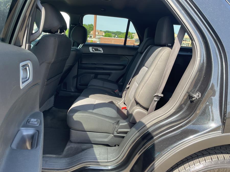2015 Ford Explorer 4WD 4dr XLT, available for sale in Hartford, Connecticut | Lex Autos LLC. Hartford, Connecticut 2015 Ford Explorer 4WD 4dr XLT, available for sale in Hartford, Connecticut | Lex Autos LLC. Hartford, Connecticut
