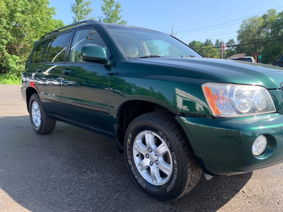 Used Toyota Highlander 4dr V6 4WD Limited (Natl) 2003 | Marsh Auto Sales LLC. Ortonville, Michigan Used Toyota Highlander 4dr V6 4WD Limited (Natl) 2003 | Marsh Auto Sales LLC. Ortonville, Michigan