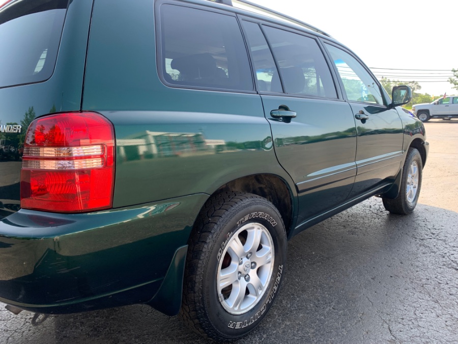 Used Toyota Highlander 4dr V6 4WD Limited (Natl) 2003 | Marsh Auto Sales LLC. Ortonville, Michigan Used Toyota Highlander 4dr V6 4WD Limited (Natl) 2003 | Marsh Auto Sales LLC. Ortonville, Michigan