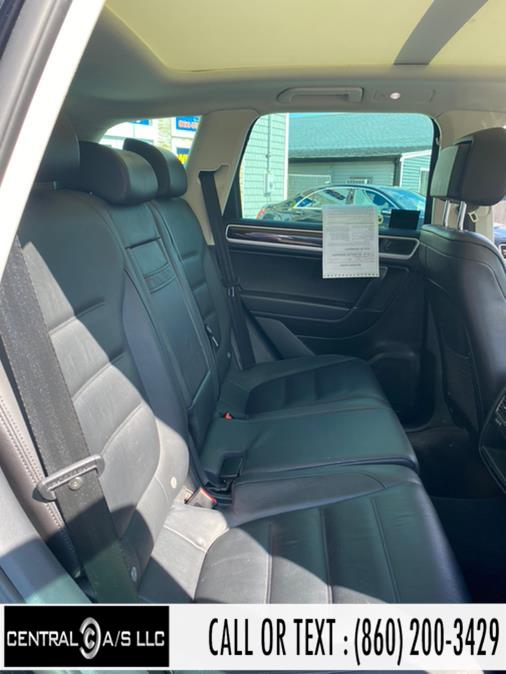 2016 Volkswagen Touareg 4dr V6 Lux, available for sale in East Windsor, Connecticut | Central A/S LLC. East Windsor, Connecticut 2016 Volkswagen Touareg 4dr V6 Lux, available for sale in East Windsor, Connecticut | Central A/S LLC. East Windsor, Connecticut