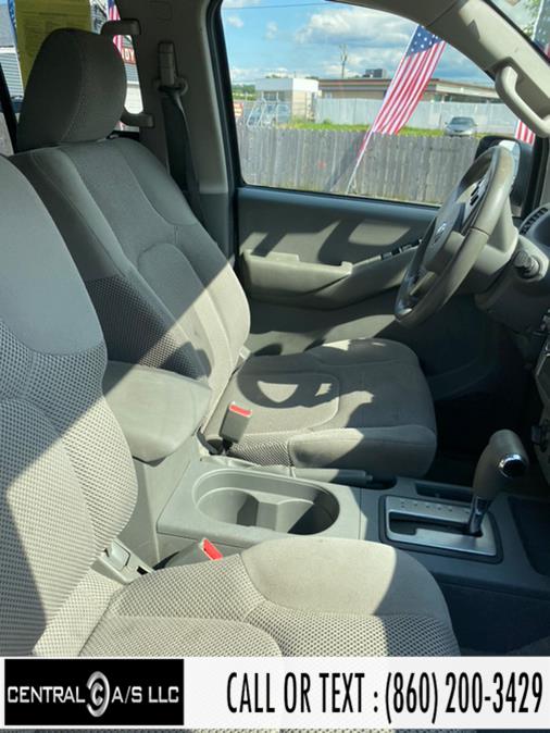 Used Nissan Frontier 4WD Crew Cab SWB Auto SV 2012 | Central A/S LLC. East Windsor, Connecticut Used Nissan Frontier 4WD Crew Cab SWB Auto SV 2012 | Central A/S LLC. East Windsor, Connecticut