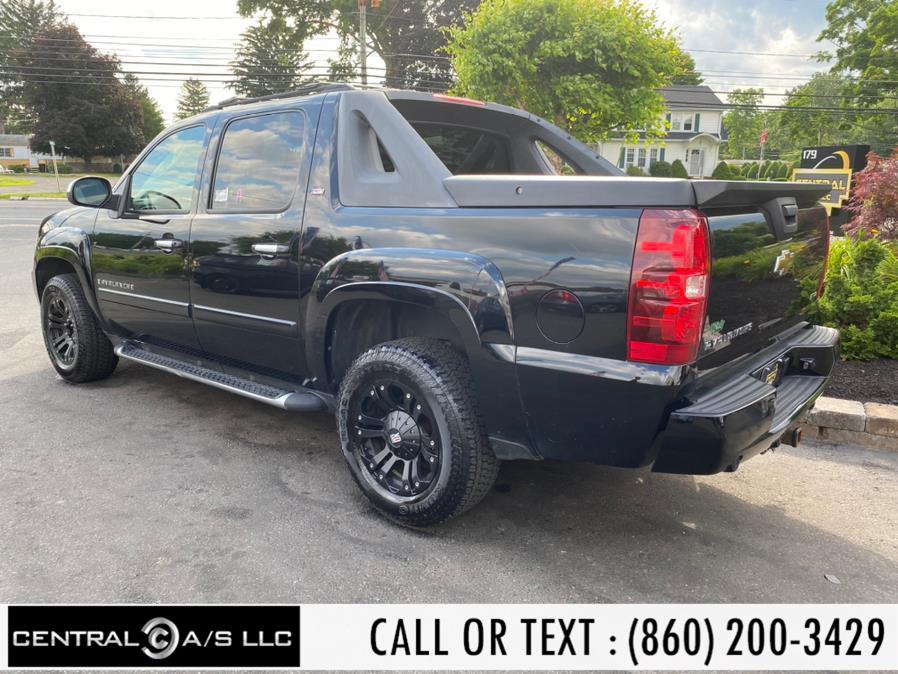 2007 Chevrolet Avalanche 4WD Crew Cab 130" LT w/1LT, available for sale in East Windsor, Connecticut | Central A/S LLC. East Windsor, Connecticut 2007 Chevrolet Avalanche 4WD Crew Cab 130" LT w/1LT, available for sale in East Windsor, Connecticut | Central A/S LLC. East Windsor, Connecticut