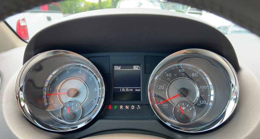 Used Chrysler Town & Country 4dr Wgn Touring-L Anniversary Edition 2016 | West End Automotive Center. Waterbury, Connecticut Used Chrysler Town & Country 4dr Wgn Touring-L Anniversary Edition 2016 | West End Automotive Center. Waterbury, Connecticut
