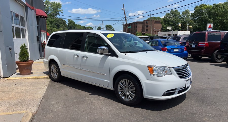 Used Chrysler Town & Country 4dr Wgn Touring-L Anniversary Edition 2016 | West End Automotive Center. Waterbury, Connecticut Used Chrysler Town & Country 4dr Wgn Touring-L Anniversary Edition 2016 | West End Automotive Center. Waterbury, Connecticut