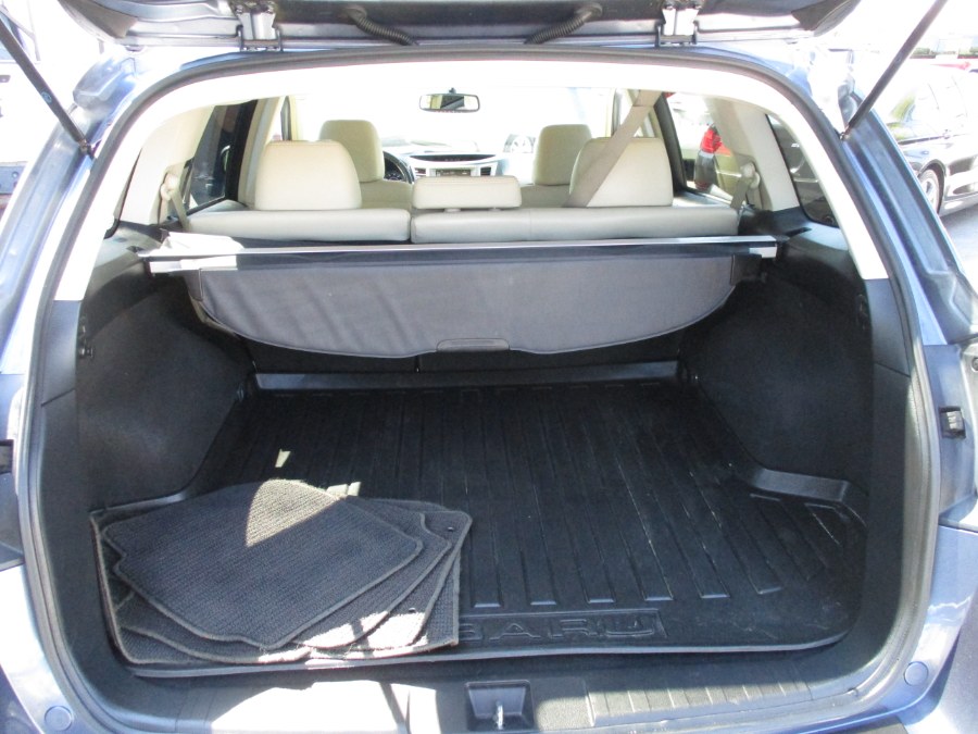 Used Subaru Outback 4dr Wgn H4 Auto 2.5i Limited 2013 | New Gen Auto Group. West Babylon, New York Used Subaru Outback 4dr Wgn H4 Auto 2.5i Limited 2013 | New Gen Auto Group. West Babylon, New York