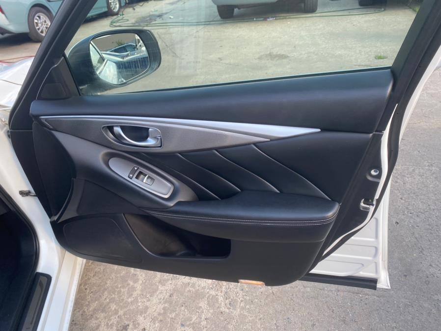 Used Infiniti Q50 4dr Sdn AWD Premium 2014 | Brooklyn Auto Mall LLC. Brooklyn, New York Used Infiniti Q50 4dr Sdn AWD Premium 2014 | Brooklyn Auto Mall LLC. Brooklyn, New York