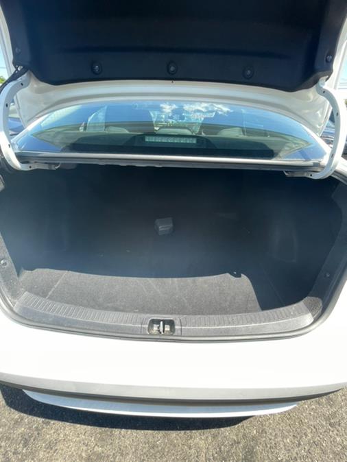 Used Toyota Corolla LE CVT (Natl) 2020 | NJ Used Cars Center. Irvington, New Jersey Used Toyota Corolla LE CVT (Natl) 2020 | NJ Used Cars Center. Irvington, New Jersey