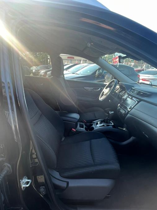 Used Nissan Rogue FWD SV 2020 | NJ Used Cars Center. Irvington, New Jersey Used Nissan Rogue FWD SV 2020 | NJ Used Cars Center. Irvington, New Jersey