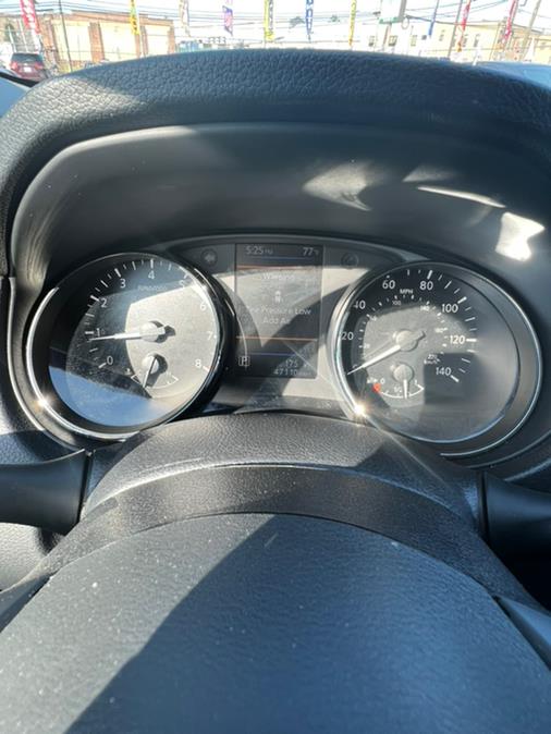 Used Nissan Rogue FWD SV 2020 | NJ Used Cars Center. Irvington, New Jersey Used Nissan Rogue FWD SV 2020 | NJ Used Cars Center. Irvington, New Jersey